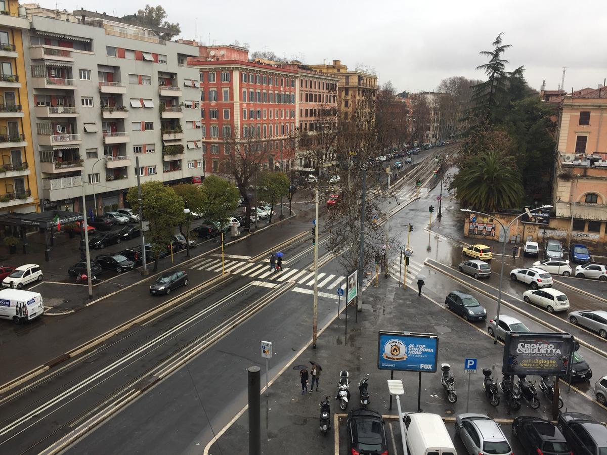 Trastevere Sweet House Rome Bagian luar foto